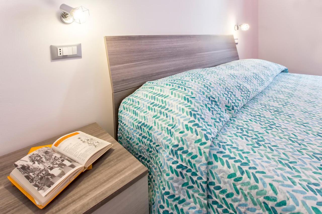 Nonna Adelina Apartments & Rooms Alghero Bagian luar foto