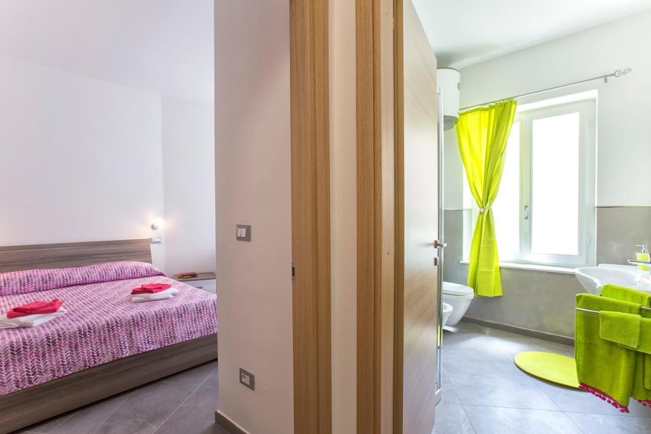 Nonna Adelina Apartments & Rooms Alghero Bagian luar foto