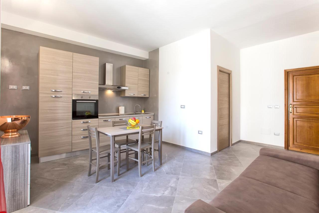 Nonna Adelina Apartments & Rooms Alghero Bagian luar foto