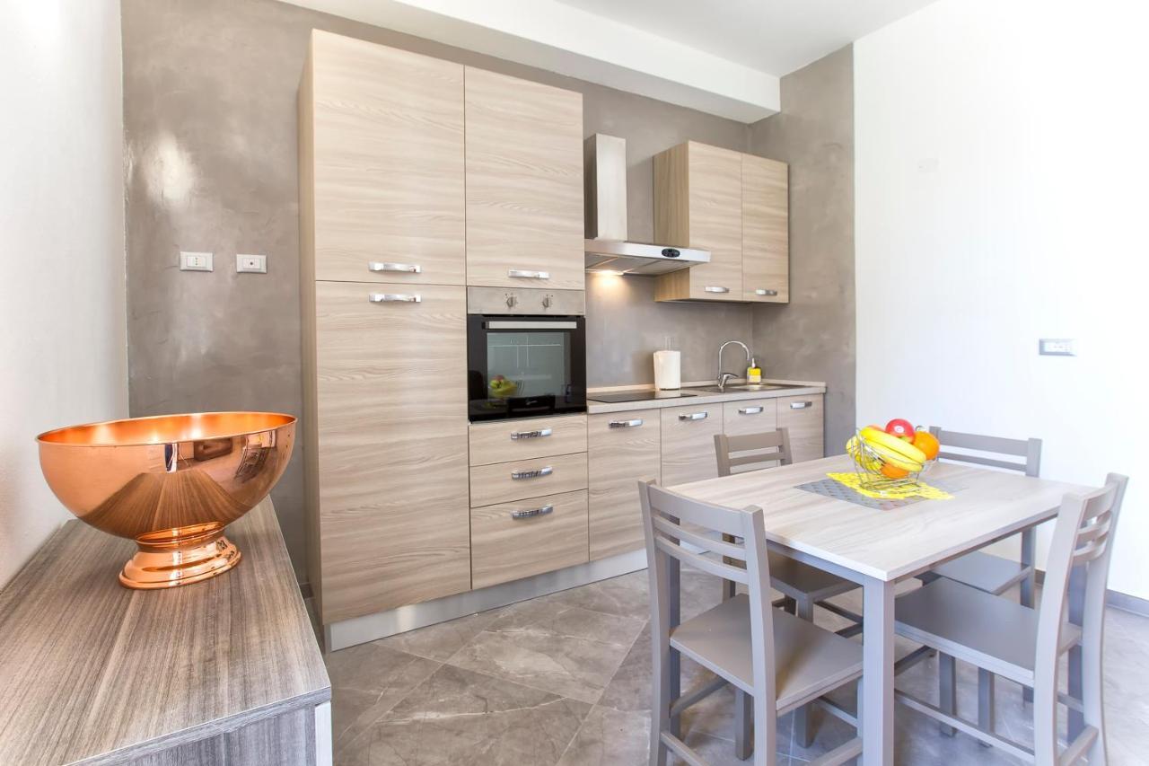 Nonna Adelina Apartments & Rooms Alghero Bagian luar foto