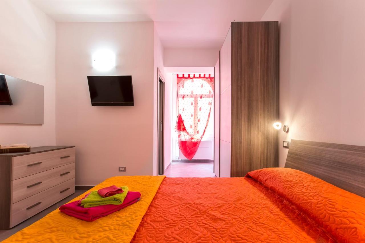 Nonna Adelina Apartments & Rooms Alghero Bagian luar foto